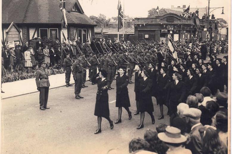 101074 wren march in portsmouth